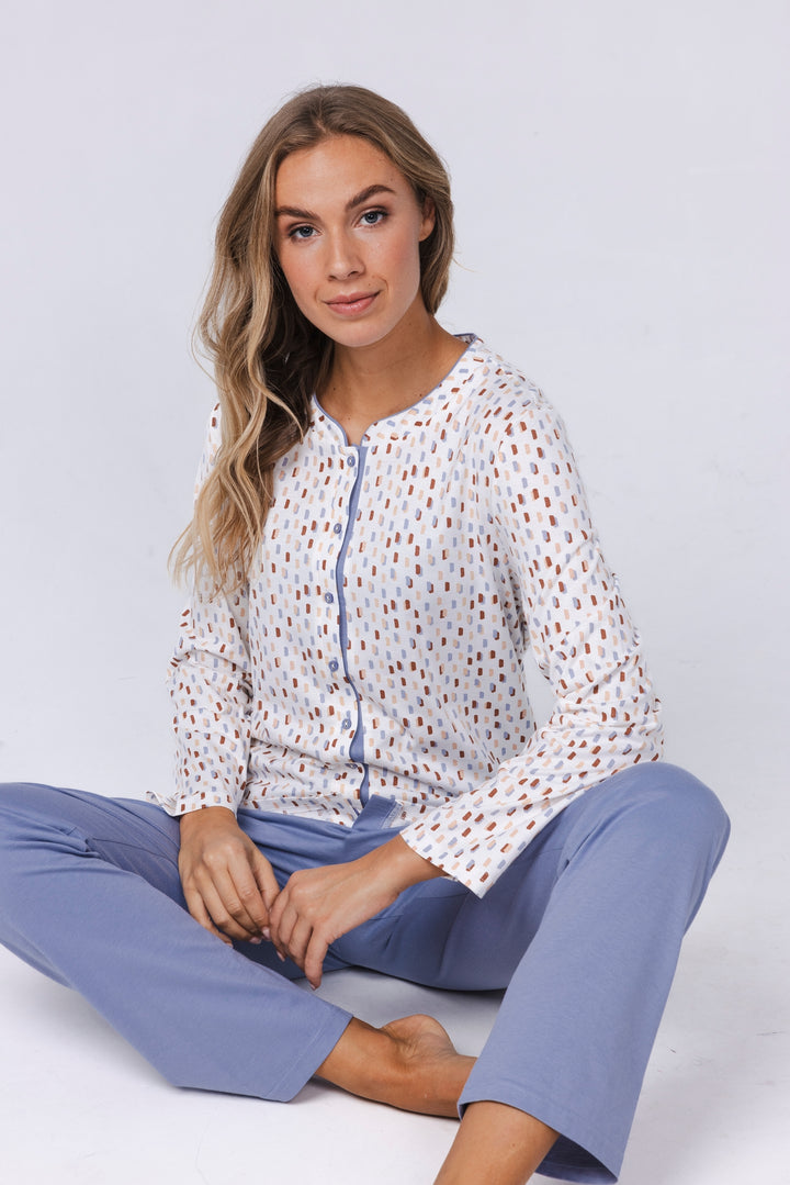 Pyjama Tender
