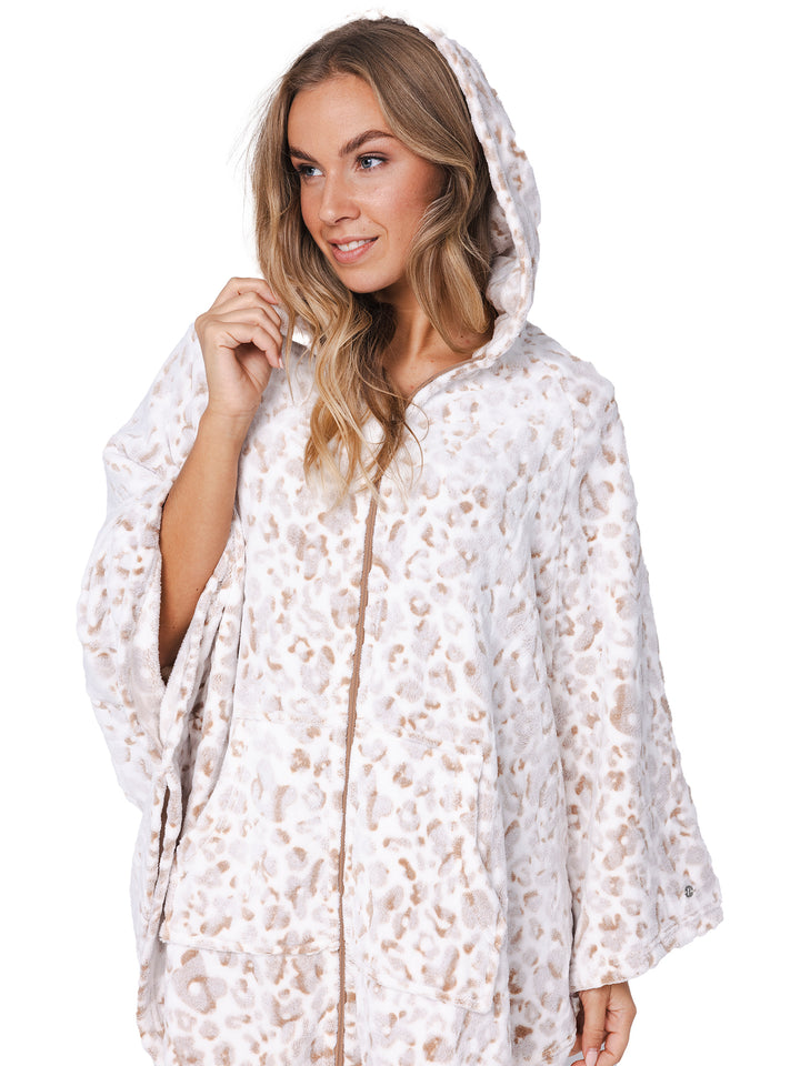 BINNENKORT BESCHIKBAAR - Poncho Beige Animal